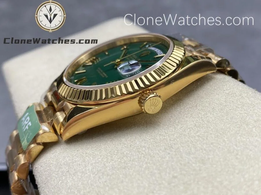 Rolex Super Clone Watches 1:1 Day Date 18K Gold Green Roman Dial 40mm m228238 3255 Movement - Image 6