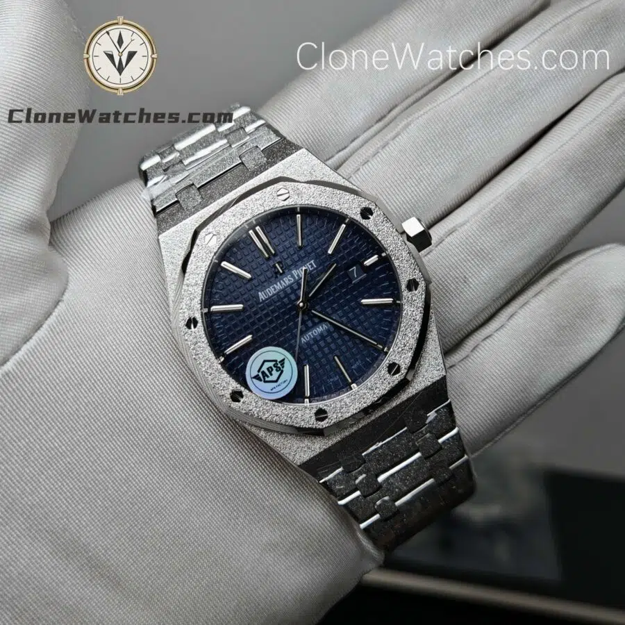 Audemars Piguet Super Clone Watches 1:1 Royal Oak Frost 15400 Blue Dial - Image 2