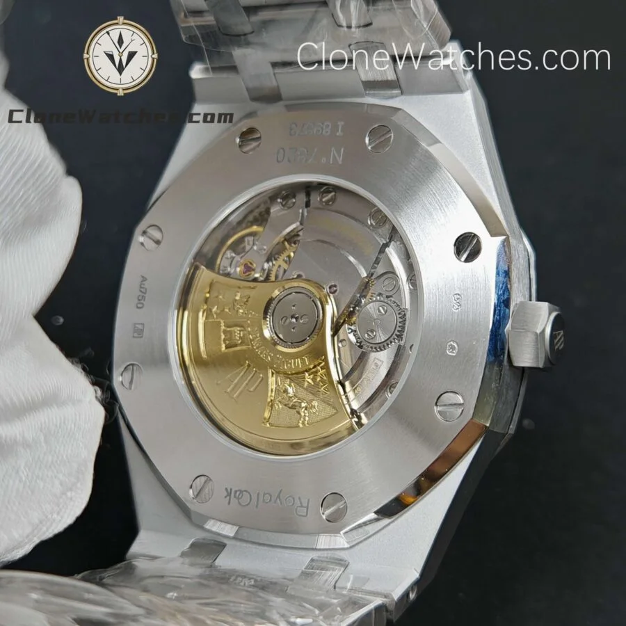 Audemars Piguet Super Clone Watches 1:1 Royal Oak Frost 15400 Blue Dial - Image 11