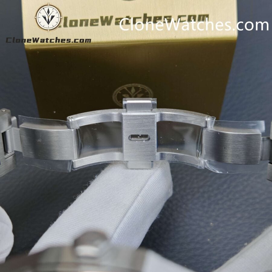 Audemars Piguet Super Clone Watches 1:1 Royal Oak 15500 White Dial - Image 11