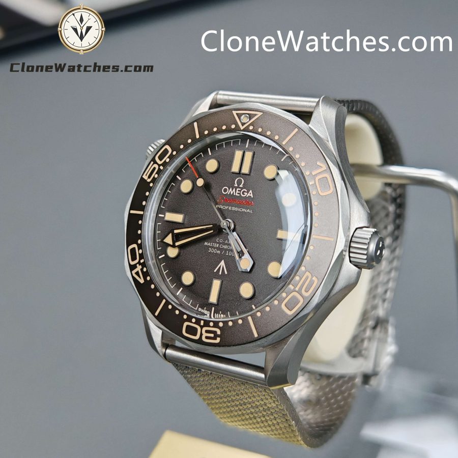 OMEGA Super Clone Watches 1:1 Seamaster Diver 300M 007 Edition 210.90.42.20.01.001 42mm - Image 3