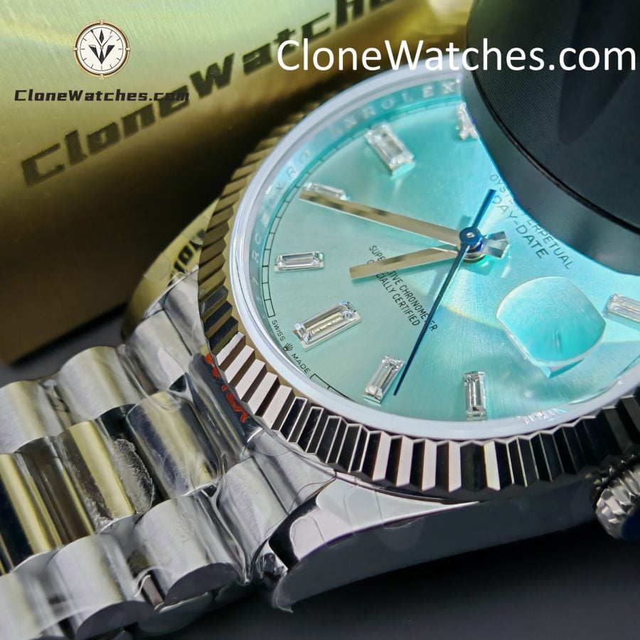 Rolex Super Clone Watches 1:1 Day Date Ice Blue Diamond Dial 40mm m228236-006 3255 Movement - Image 5