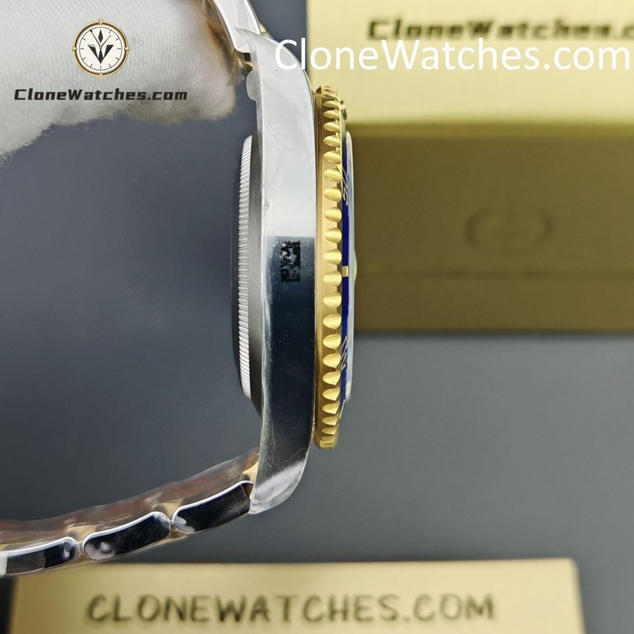 Rolex Super Clone Watches 1:1 Gold Blue Dial Submariner 126613LB 3235 Movement - Image 9