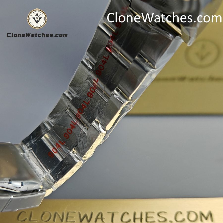 Rolex Super Clone Watches 1:1 Deepsea Sea Dweller Gradient Blue Dial M126660 3235 Movement - Image 11