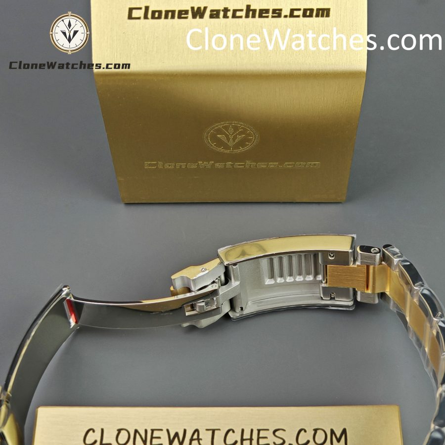 Rolex Super Clone Watches 1:1 Submariner Gold Steel m126613ln-0002 3235 Movement - Image 13