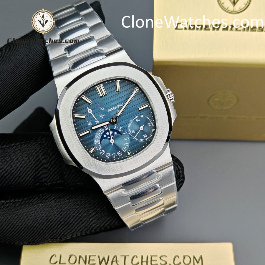 Patek Philippe Super Clone Watches 1:1 Nautilus Moon Phase 5712 Blue Dial New Clasp - Image 5