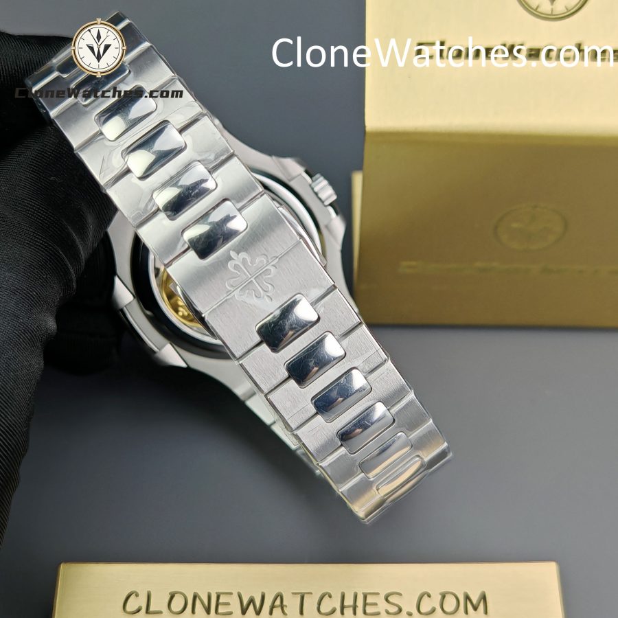 Patek Philippe Super Clone Watches 1:1 Nautilus Moon Phase 5712 Blue Dial New Clasp - Image 6
