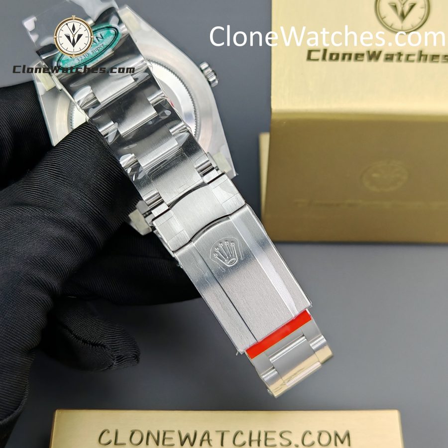 Rolex Super Clone Watches 1:1 Oyster Perpetual Green Dial 41mm M124300 3230 Movement - Image 6
