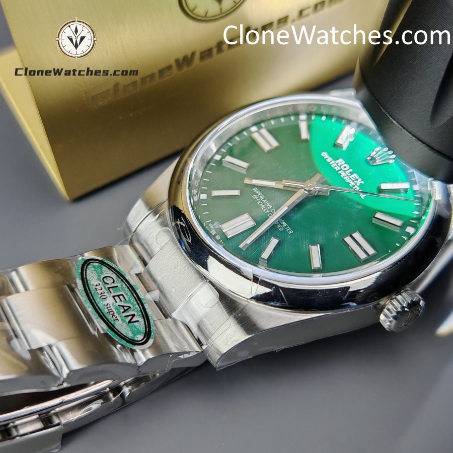 Rolex Super Clone Watches 1:1 Oyster Perpetual Green Dial 41mm M124300 3230 Movement - Image 14