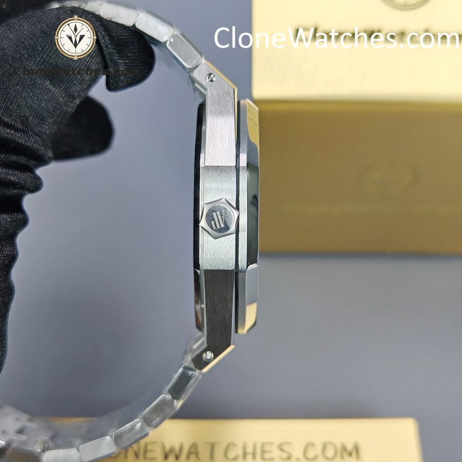 Audemars Piguet Super Clone Watches 1:1 Royal Oak 15500 Black Dial - Image 8