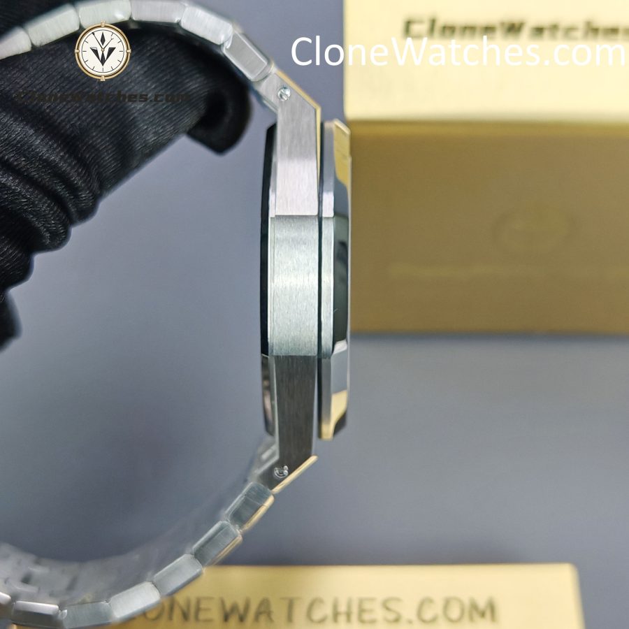 Audemars Piguet Super Clone Watches 1:1 Royal Oak 15500 Black Dial - Image 9