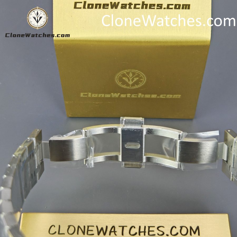Audemars Piguet Super Clone Watches 1:1 Royal Oak 15500 Black Dial - Image 14