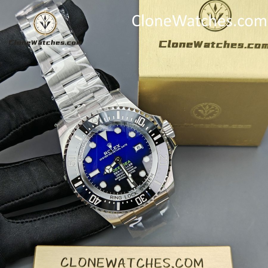 Rolex Super Clone Watches 1:1 Deepsea Sea Dweller Gradient Blue Dial M126660 3235 Movement - Image 5