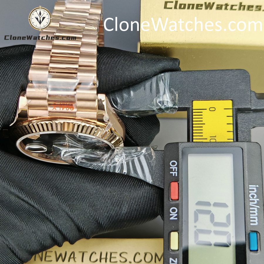 Rolex Super Clone Watches 1:1 Day Date 18K Rose Gold Grey Roman Dial 40mm m228235-0055 3255 Movement - Image 15