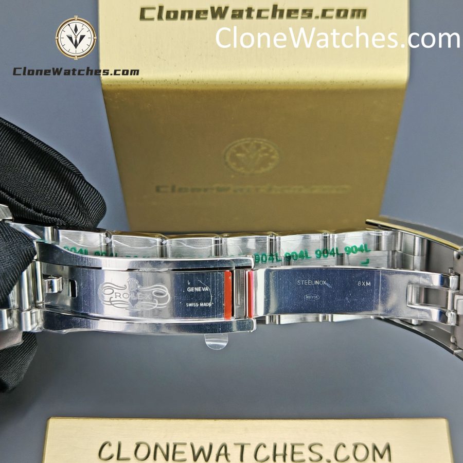Rolex Super Clone Watches 1:1 Sky Dweller Green Dial Oyster M336934 9002 Movement - Image 12