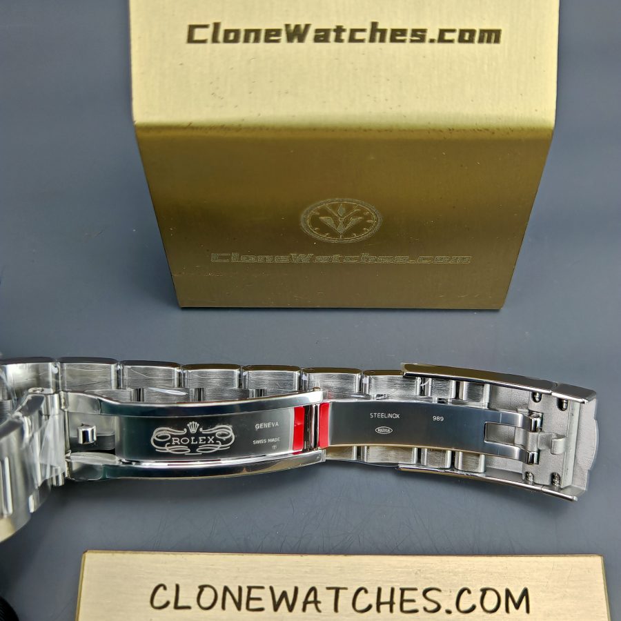 Rolex Super Clone Watches 1:1 Oyster Perpetual Red Dial 41mm M124300 3230 Movement - Image 12