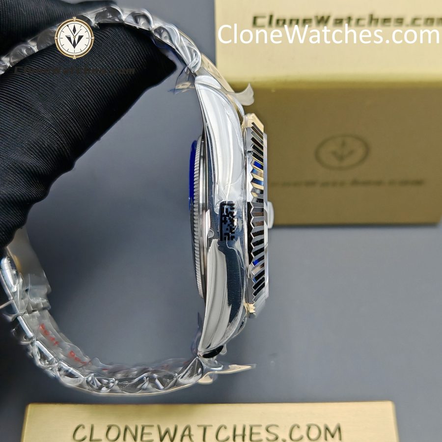 Rolex Super Clone Watches 1:1 Sky Dweller Blue Dial Jubilee M336934 9002 Movement - Image 9
