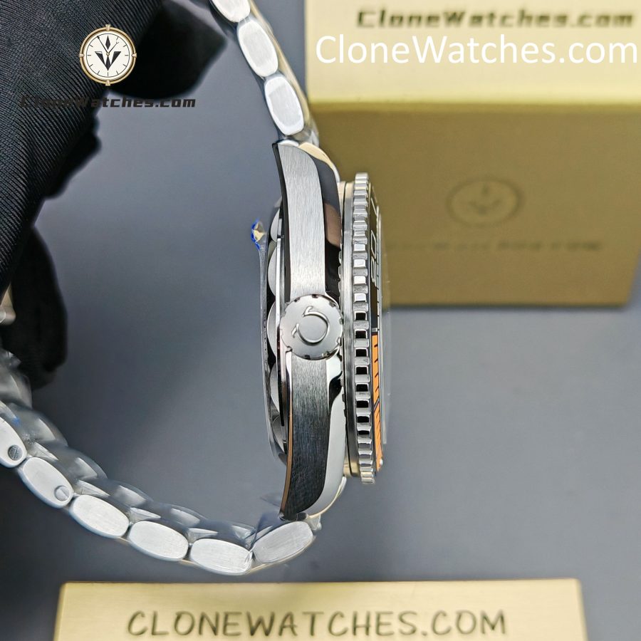 OMEGA Super Clone Watches 1:1 Seamaster Ocean Planet 600M  215.30.44.21.01.002 43.5 mm - Image 8