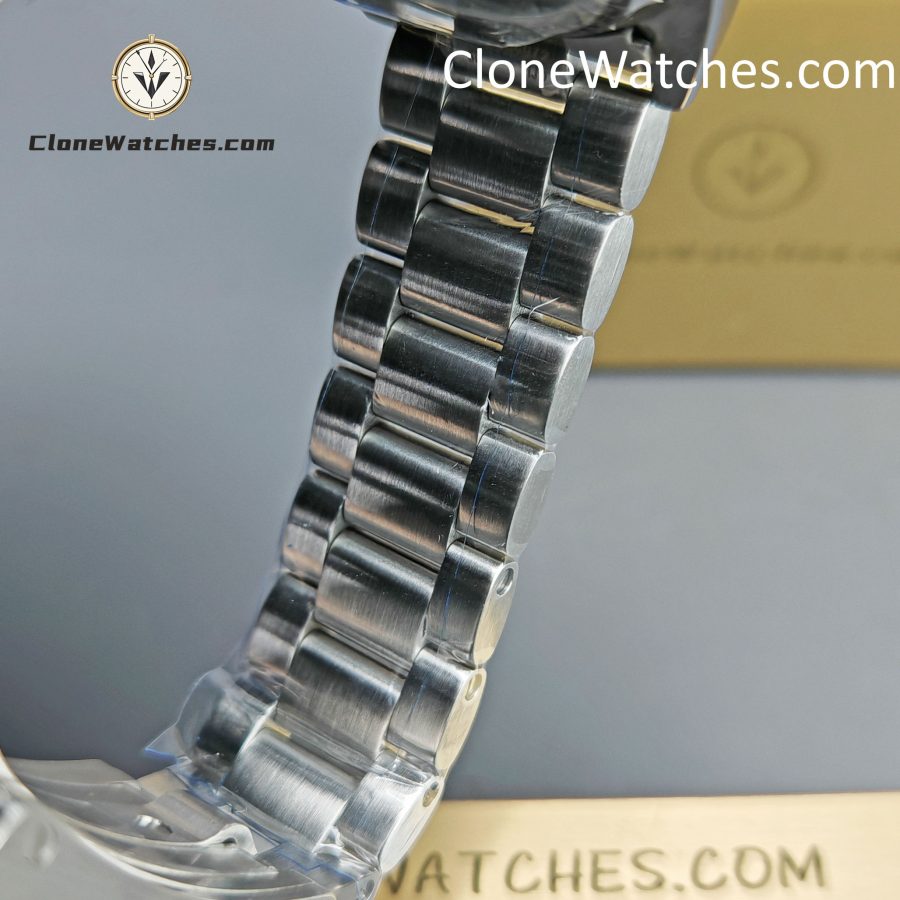 OMEGA Super Clone Watches 1:1 Seamaster Ocean Planet 600M  215.30.44.21.01.002 43.5 mm - Image 10