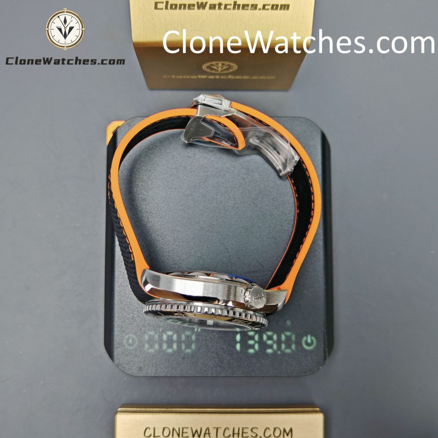 OMEGA Super Clone Watches 1:1 Seamaster Planet Ocean 600m 215.32.44.21.01.001 43.5MM - Image 4