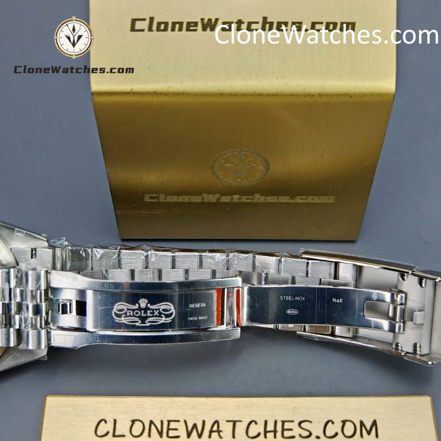 Rolex Super Clone Watches 1:1 Sky Dweller Green Dial Jubilee M336934 9002 Movement - Image 11