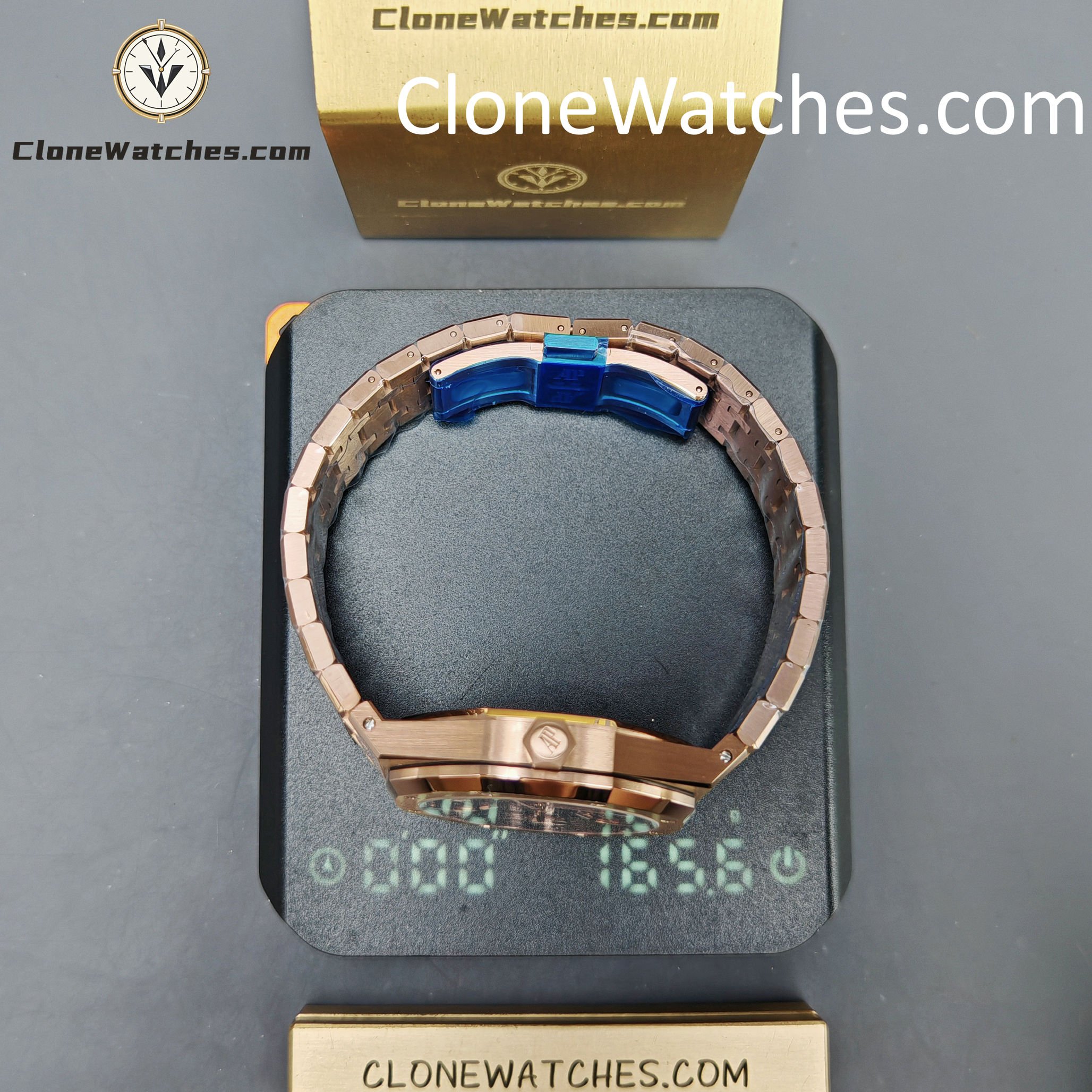 Audemars Piguet Super Clone Watches 1:1 Royal Oak Rose Gold 15500 Black Dial - Image 16