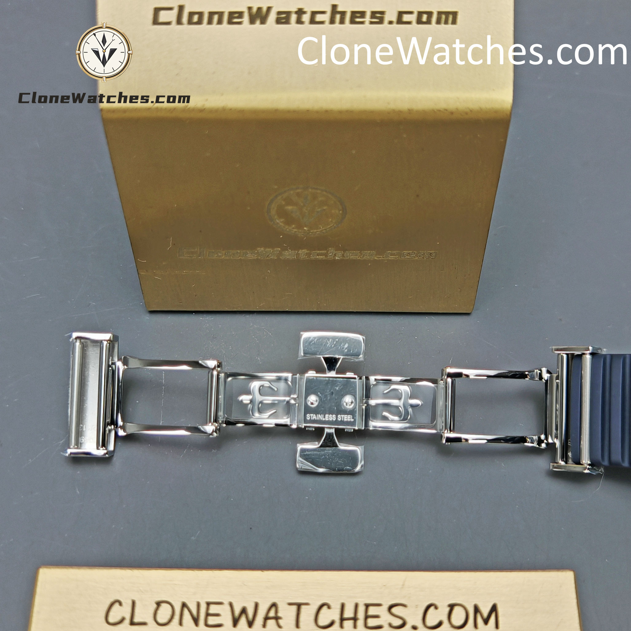 Patek Philippe Super Clone Watches 1:1 Aquanaut 5168G-001 Jumbo Blue 42 mm - Image 11