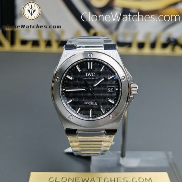 Super Clone Watches – IWC  Black Dial IW328901