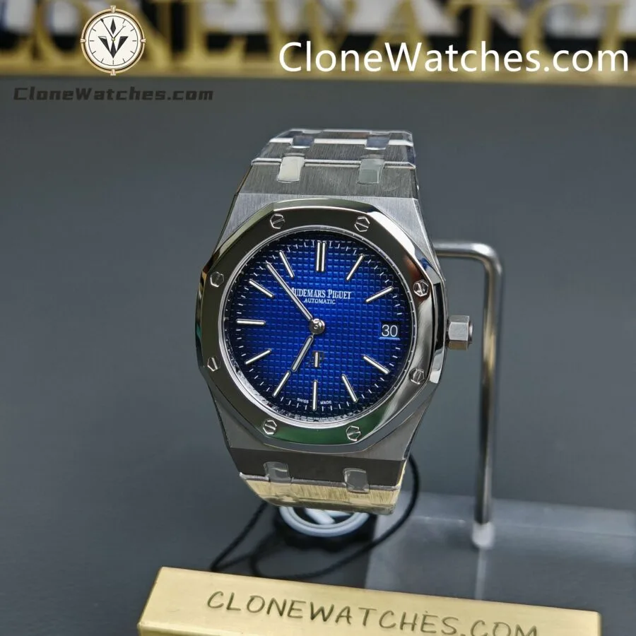 Audemars Piguet Super Clone Watches 1:1 Royal Oak “Jumbo” 15202IP Blue Dial - Image 3