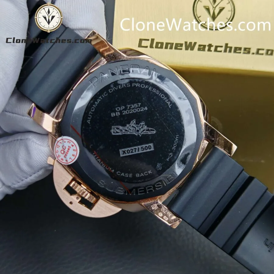 Panerai Super Clone Watches 1:1 Submersible Goldtech™ PAM02164 Black Dial - Image 9