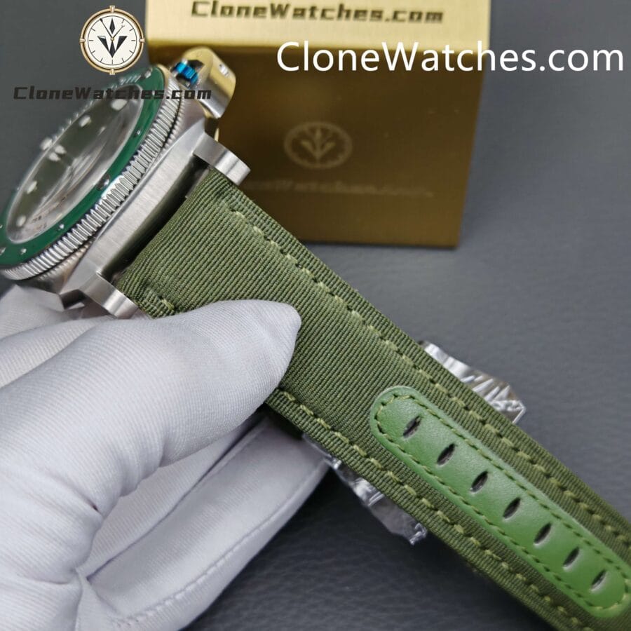 Panerai Super Clone Watches 1:1 Submersible QuarantaQuattro Verde Smeraldo PAM01287 - Image 7