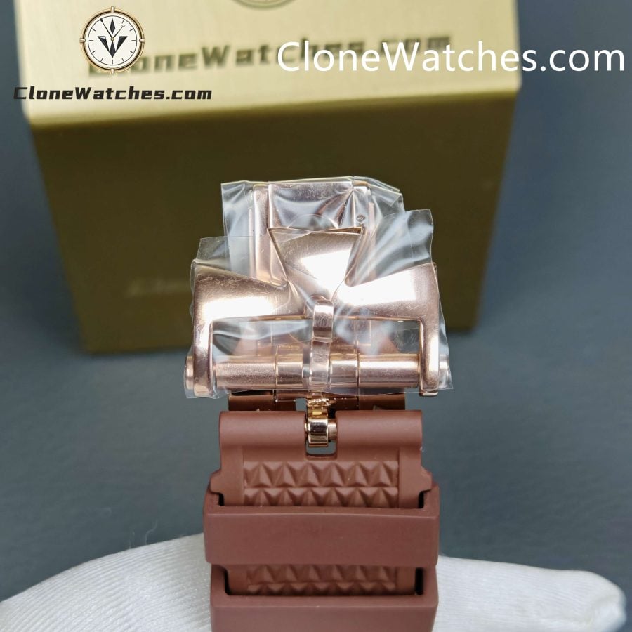 Vacheron Constantin Super Clone Watches 1:1 Overseas Rose Gold 4500V/000R-B127 White Dial - Image 13