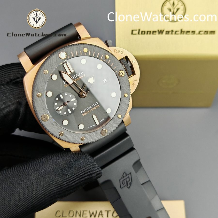 Panerai Super Clone Watches 1:1 Submersible QuarantaQuattro Goldtech OroCarbo PAM1070 - Image 4
