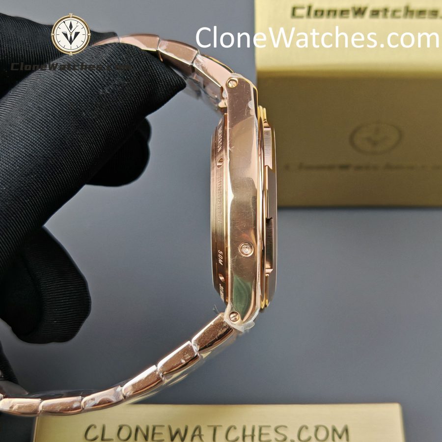 Vacheron Constantin Super Clone Watches 1:1 Overseas perpetual calendar Rose Gold 4300V/220R-B064 - Image 9