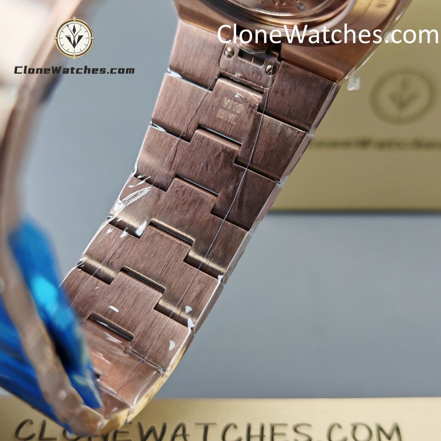 Vacheron Constantin Super Clone Watches 1:1 Overseas perpetual calendar Rose Gold 4300V/220R-B064 - Image 10