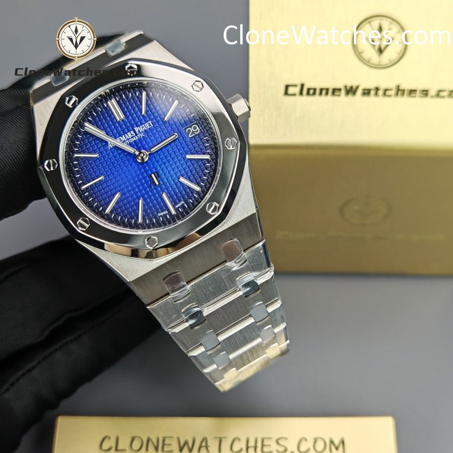 Audemars Piguet Super Clone Watches 1:1 Royal Oak “Jumbo” 15202IP Blue Dial - Image 4