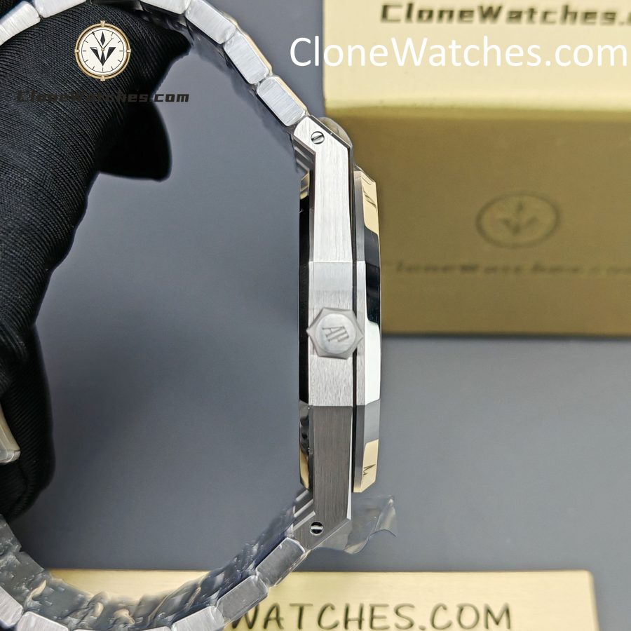 Audemars Piguet Super Clone Watches 1:1 Royal Oak 15400 White Dial - Image 7