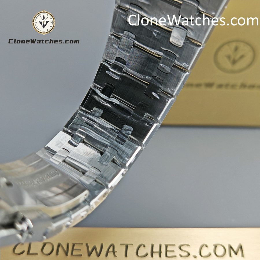 Audemars Piguet Super Clone Watches 1:1 Royal Oak 15400 White Dial - Image 9