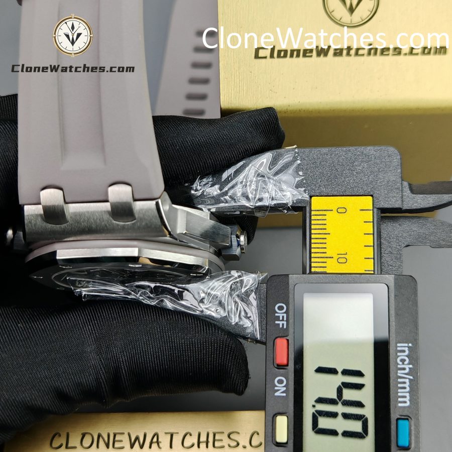 Audemars Piguet Super Clone Watches 1:1 Royal Oak Offshore 15720 Grey Dial - Image 15