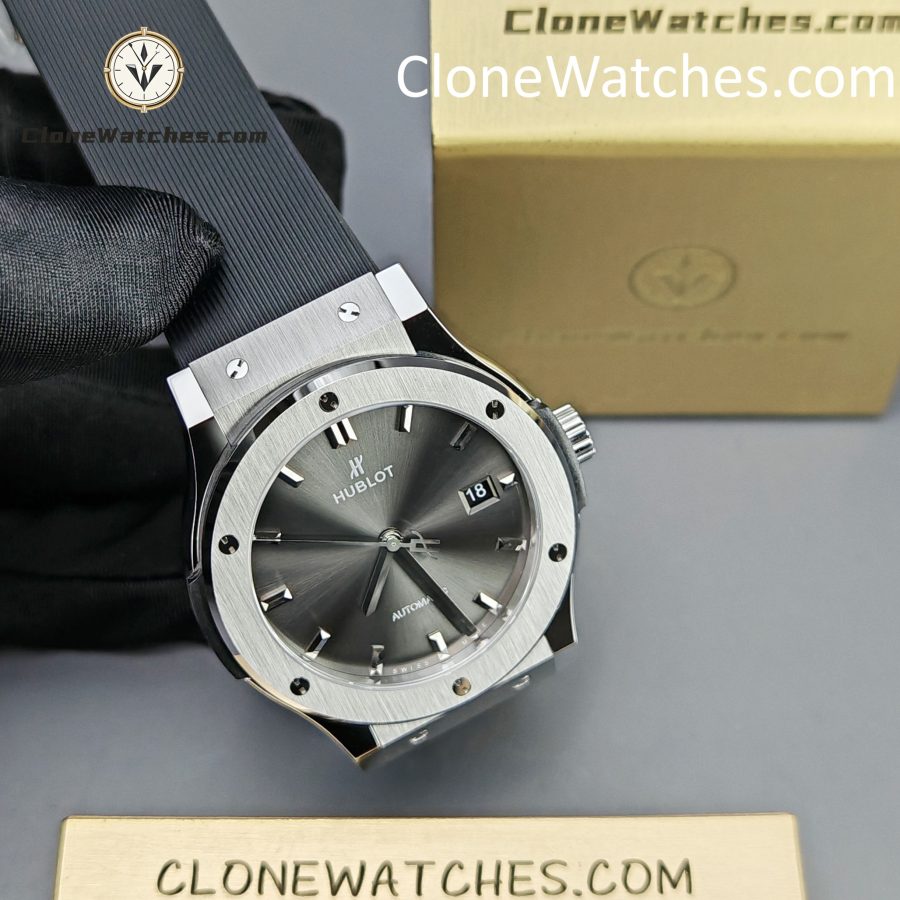 Hublot Super Clone Watches 1:1 Classic Fusion Racing Grey  42MM 542.NX.7071.RX - Image 4