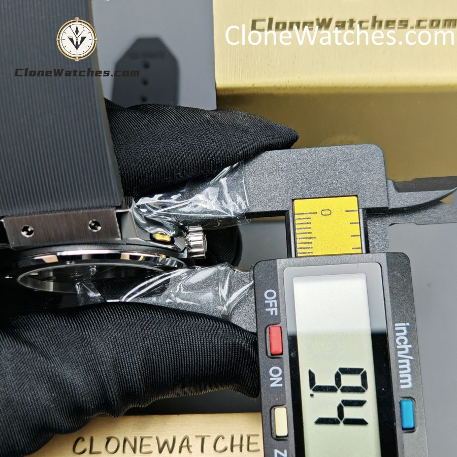 Hublot Super Clone Watches 1:1 Classic Fusion Racing Grey  42MM 542.NX.7071.RX - Image 14