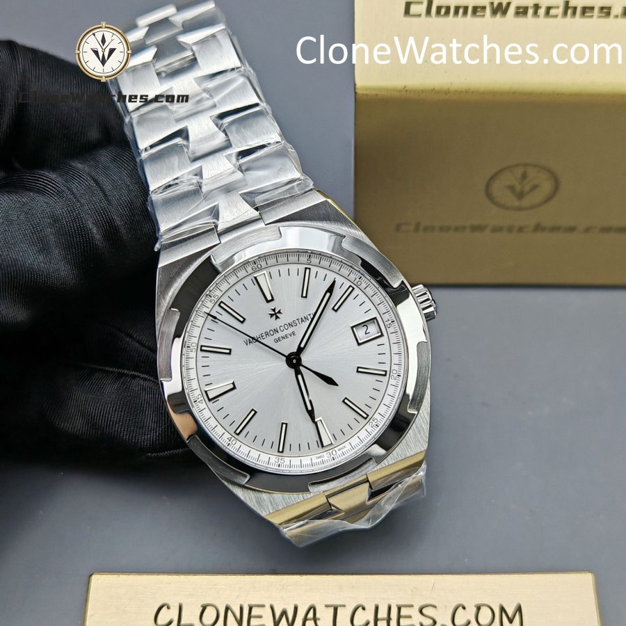 Vacheron Constantin Super Clone Watches 1:1 Overseas 4500V/210A-B126 Silvery white  Dial - Image 5