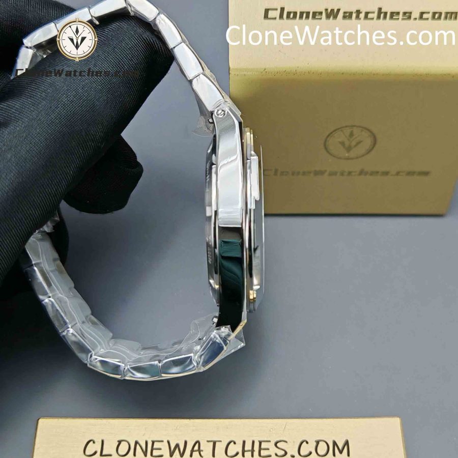 Vacheron Constantin Super Clone Watches 1:1 Overseas 4500V/210A-B126 Silvery white  Dial - Image 9