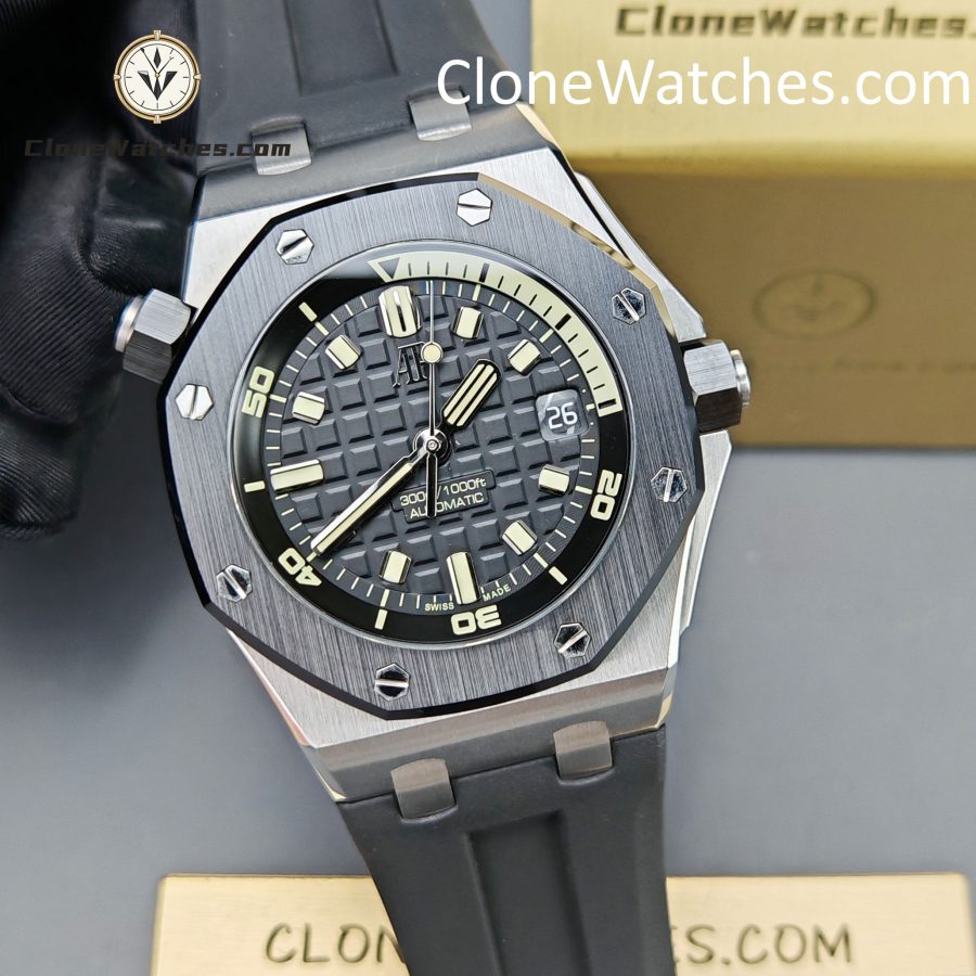 Audemars Piguet Super Clone Watches 1:1 Royal Oak Offshore 15720 Black Dial - Image 5