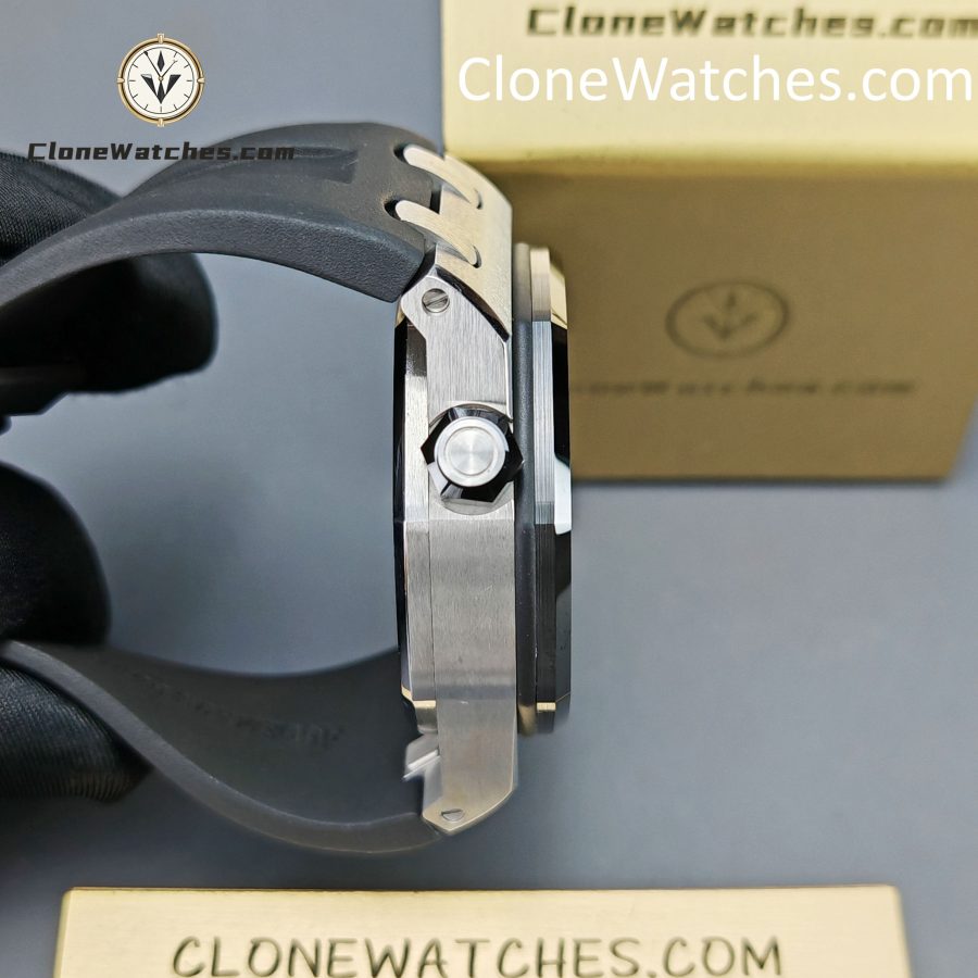 Audemars Piguet Super Clone Watches 1:1 Royal Oak Offshore 15720 Black Dial - Image 7