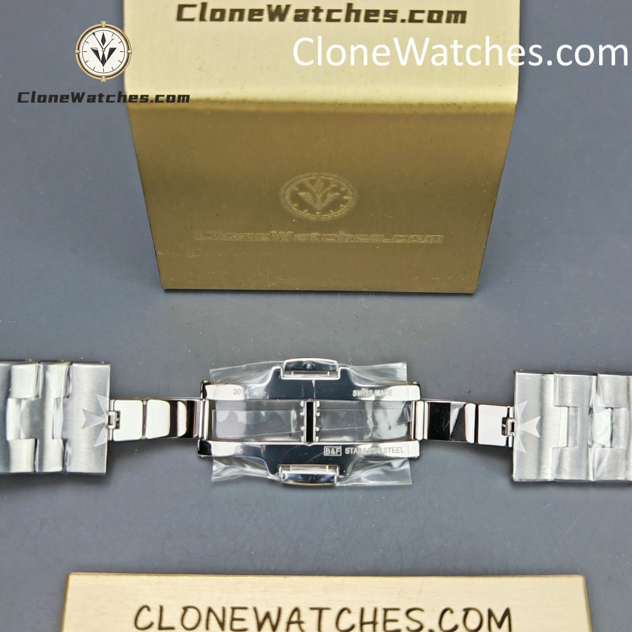Vacheron Constantin Super Clone Watches 1:1 Overseas Dual Time 7920V/210A-B546 Black Dial - Image 11