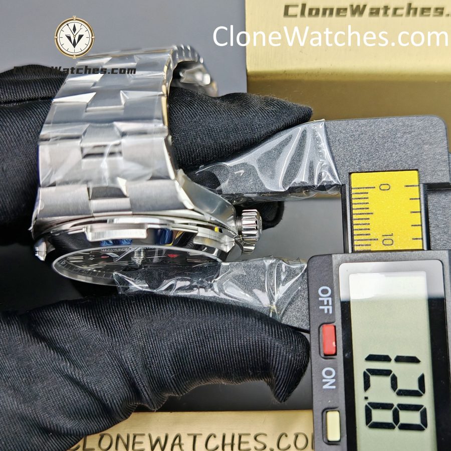 Vacheron Constantin Super Clone Watches 1:1 Overseas Dual Time 7920V/210A-B546 Black Dial - Image 15