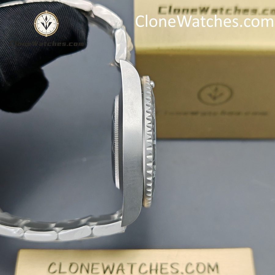 Modified Super Clone Watches 1:1 DiW Rolex Submariner Customized Carbon Fiber EOC - Image 9