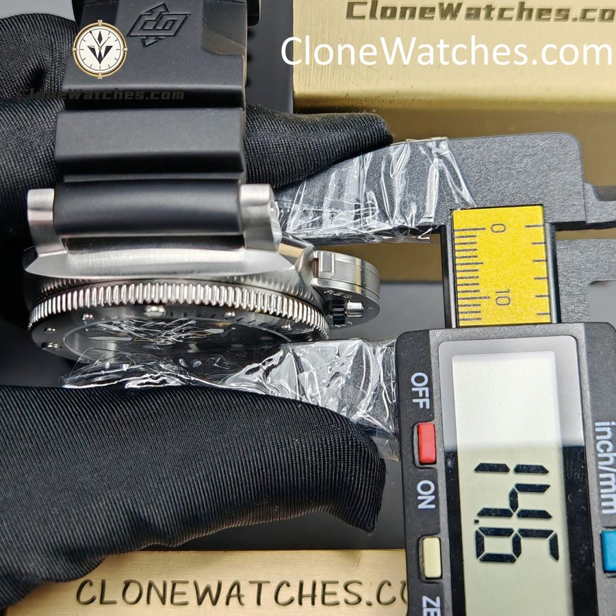 Panerai Super Clone Watches 1:1 Submersible GMT Navy SEALs PAM01323 Gradient Gray dial - Image 13