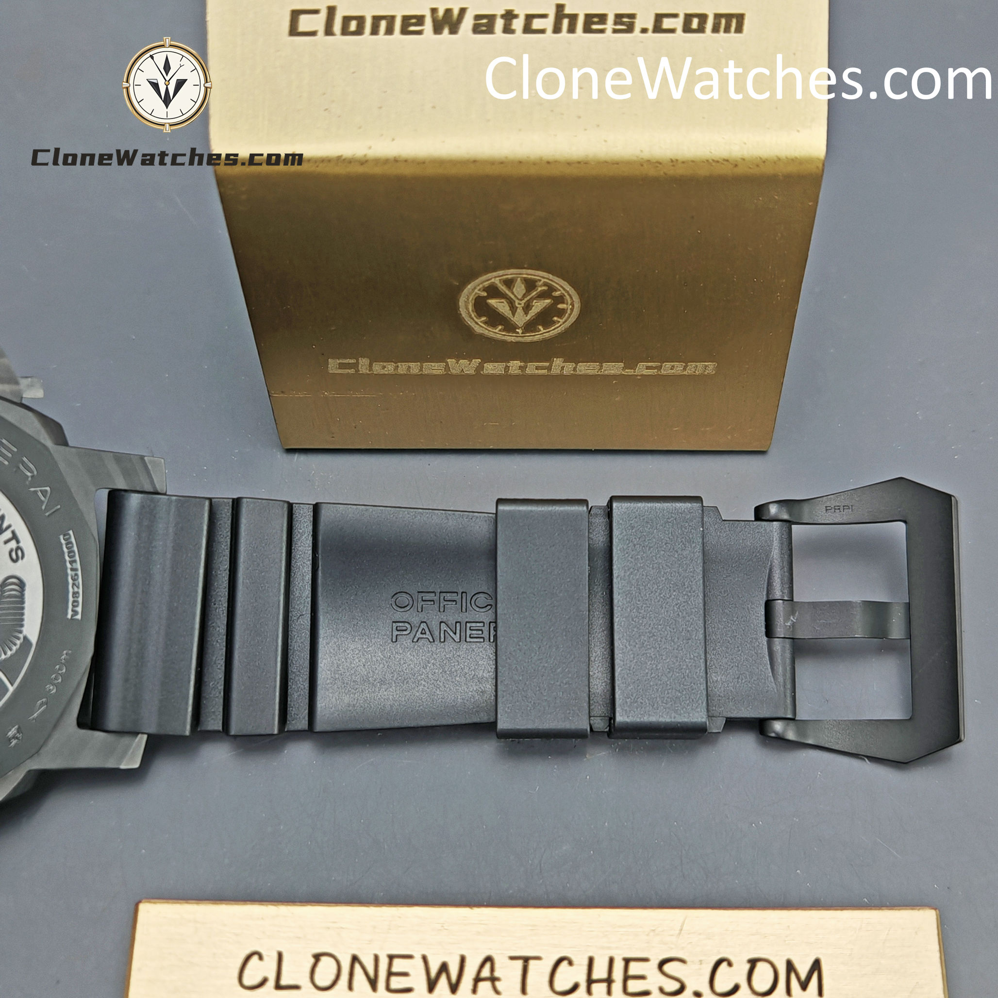 Panerai  1:1 Submersible Marina Militare Carbotech PAM 00979 - Image 10